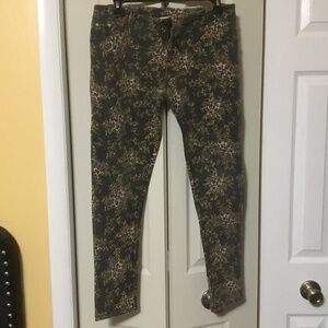 Decibel Stretch pants size (XL)
